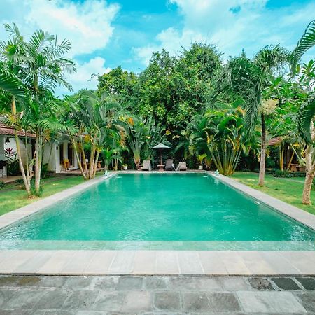 Agung Wiwin Bungalows Mengwi Exterior foto