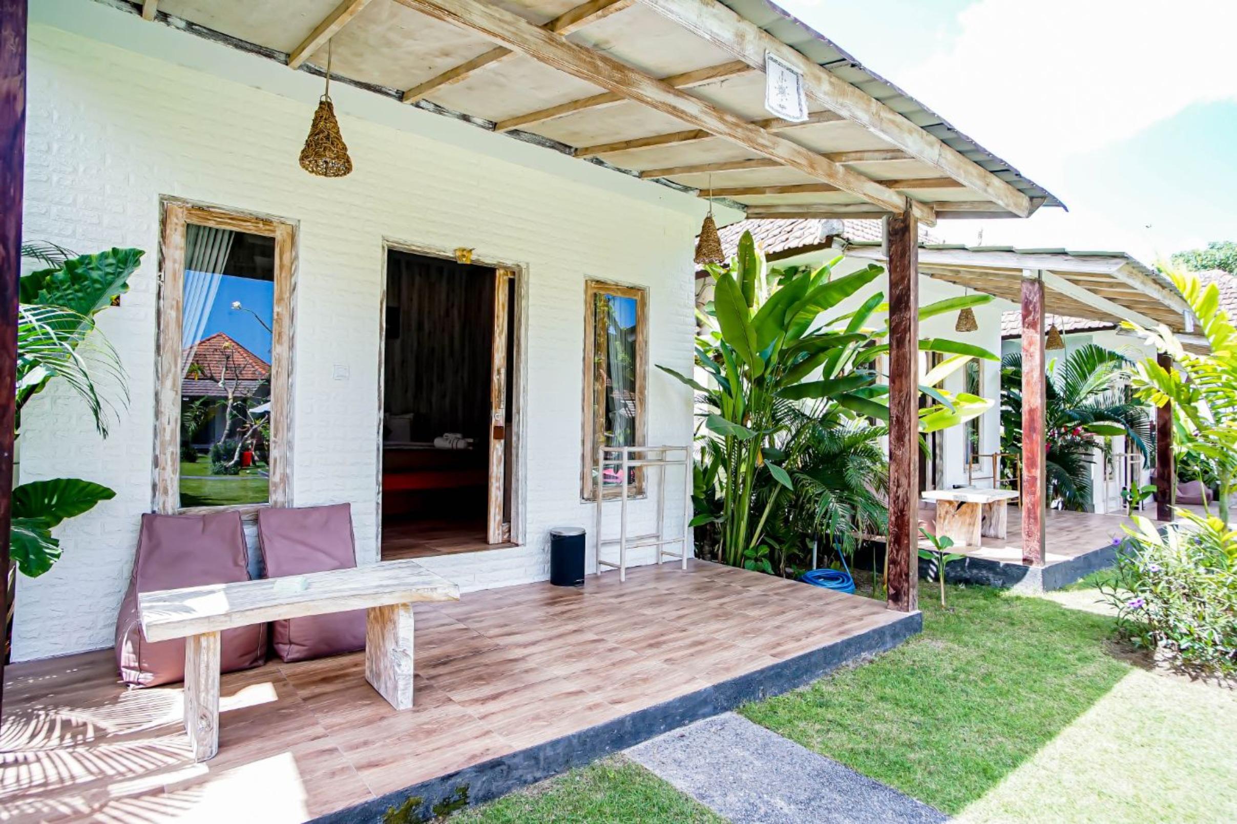 Agung Wiwin Bungalows Mengwi Exterior foto
