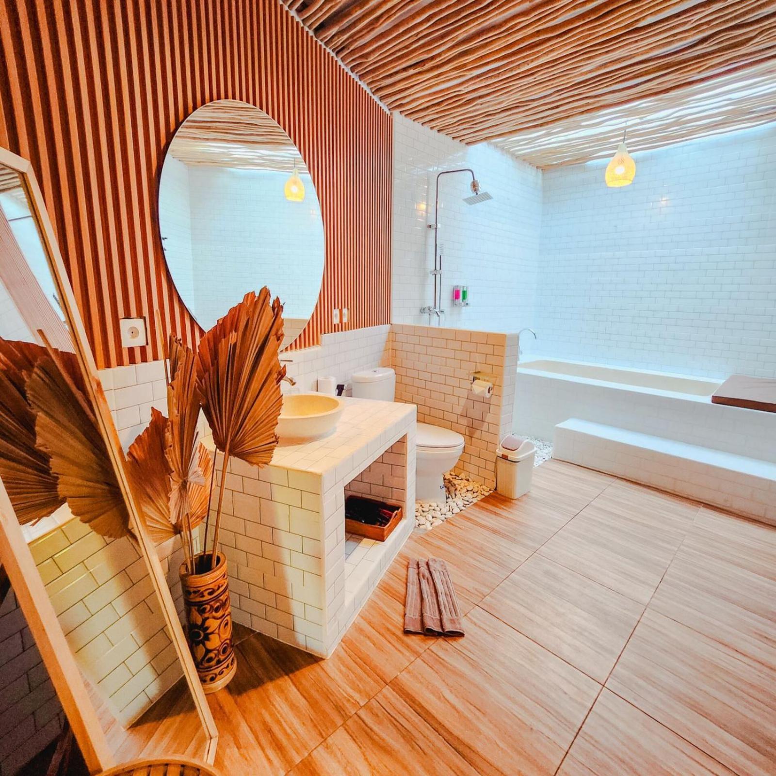 Agung Wiwin Bungalows Mengwi Exterior foto