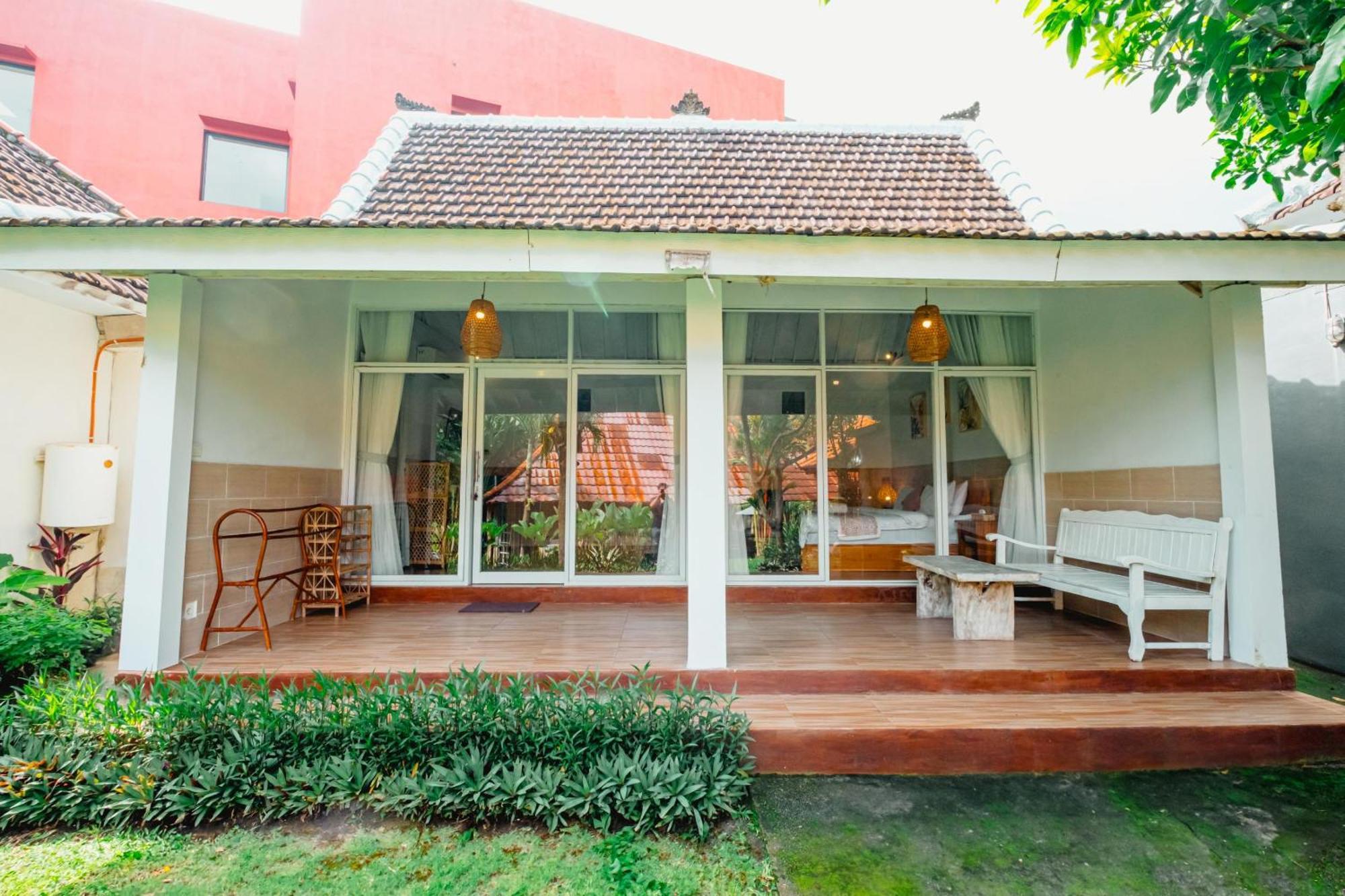 Agung Wiwin Bungalows Mengwi Exterior foto